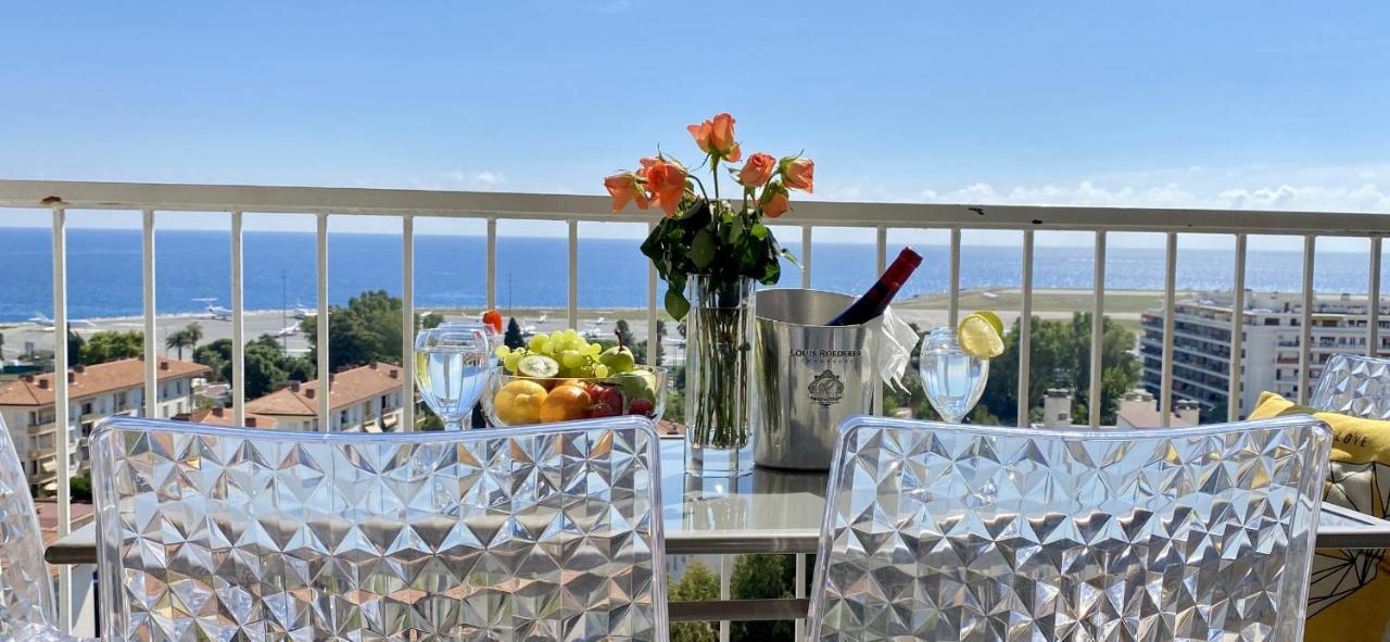 Panoramic Sea View - Air-conditioning - Balcony - Tramway - 2 Bedrooms - Wifi - Fully Equipped Kitchen